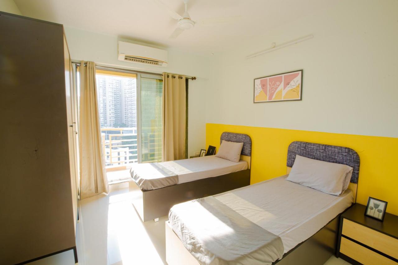 Auberge de jeunesse Covie Kharghar 200 à Navi Mumbai Extérieur photo